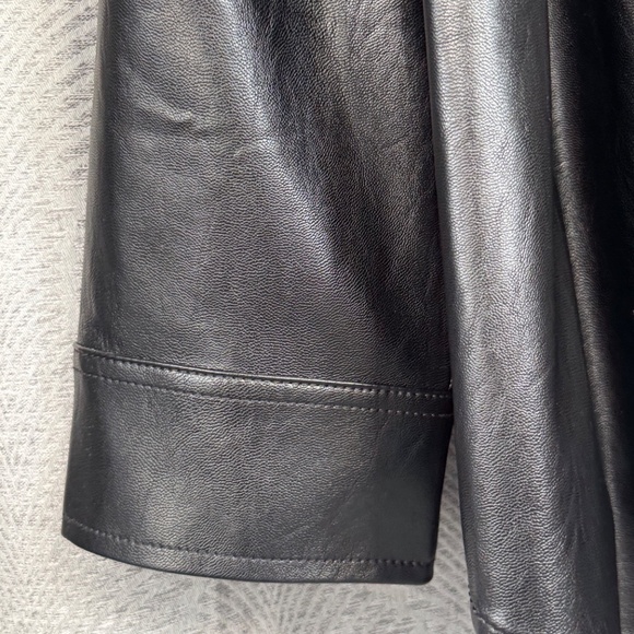 Oak + Fort Black Faux Leather Shirt Jacket - Picture 6 of 12